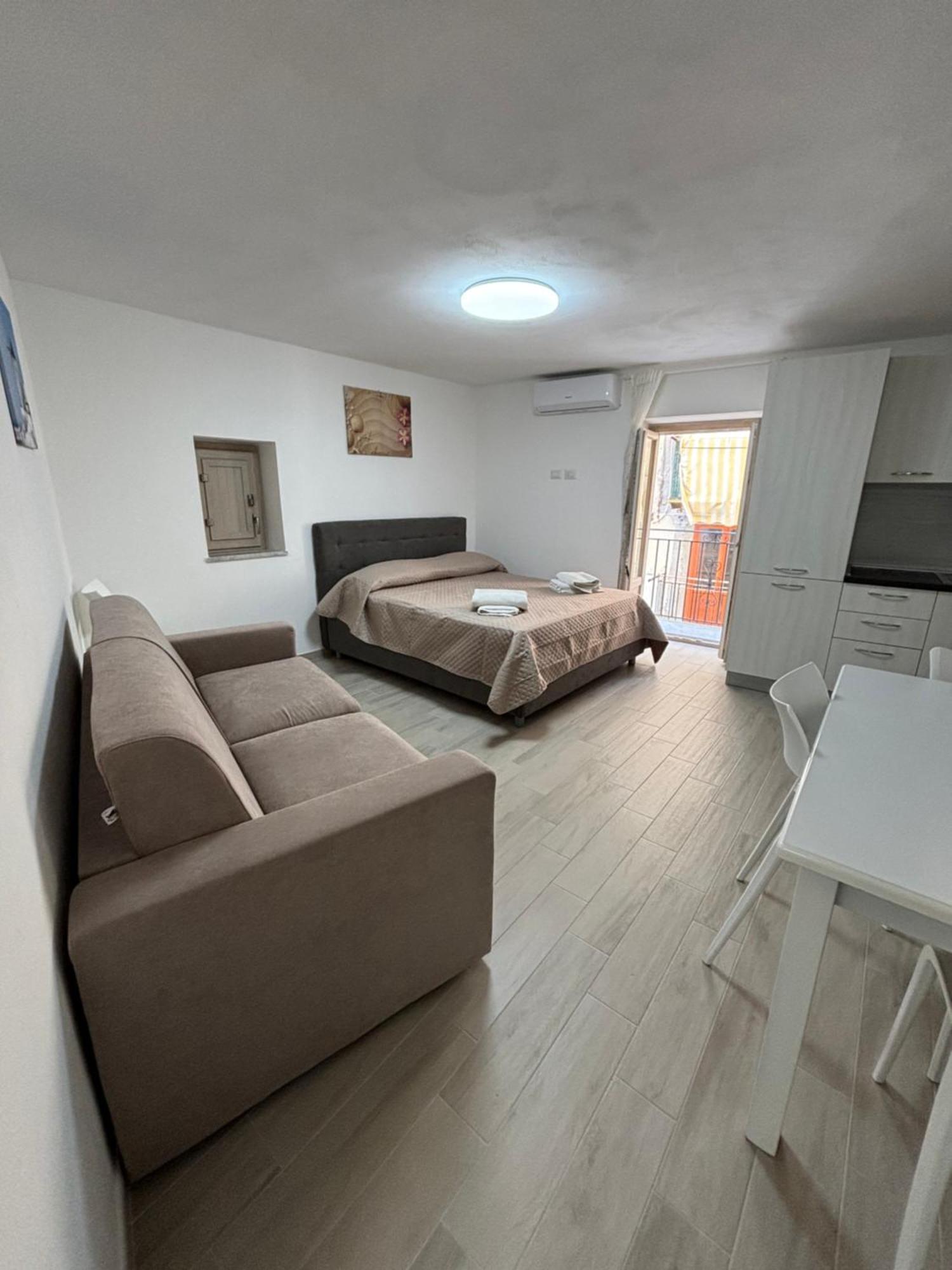 Ferienwohnung House Nonna Pina Cefalù Exterior foto